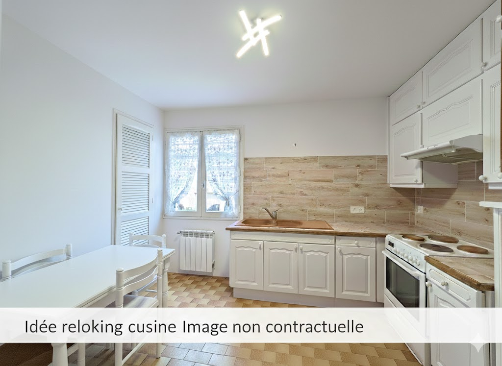 LA LONDE-LES-MAURES STOP AFFAIRE Centre ville Maison La Londe Les Maures 4 pièces +Grand Garage 12