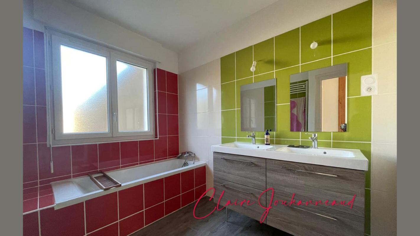 SAINT-NAZAIRE Maison de charme - 5 chambres - Garages et Jardin - 5