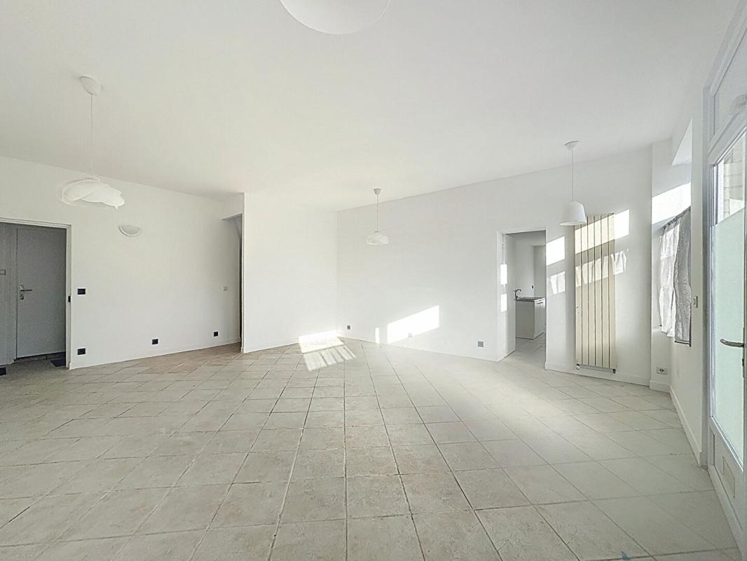 IGNY Grande maison rénovée 5 chambres  Idéale famille, division ou colocation à Igny Pileu 5