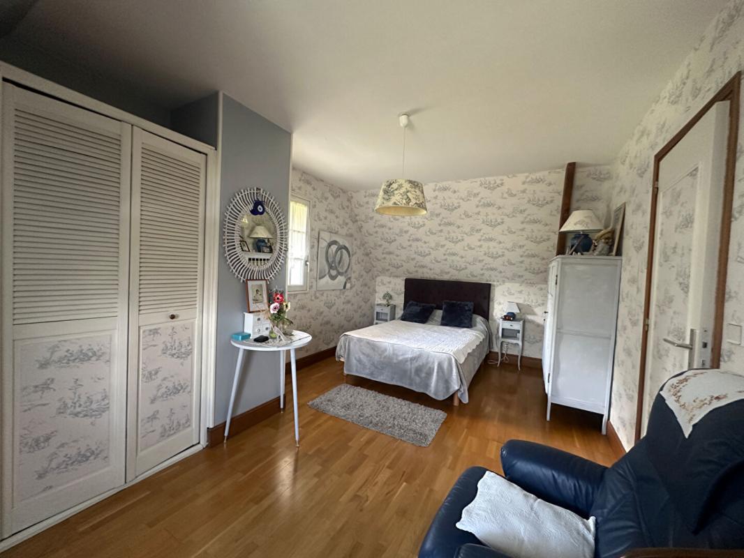 SURVILLE Maison Normande aux portes de Pont L'Evêque , DPE - D 16