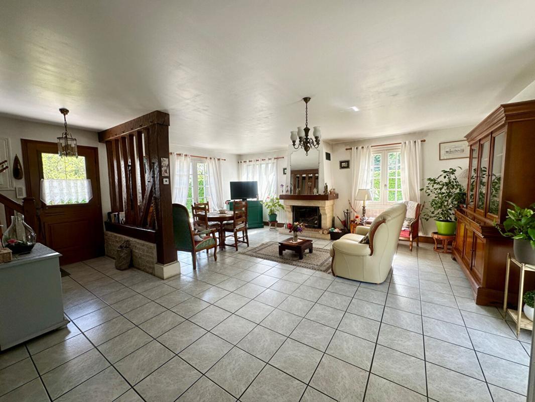 SURVILLE Maison Normande aux portes de Pont L'Evêque , DPE - D 8