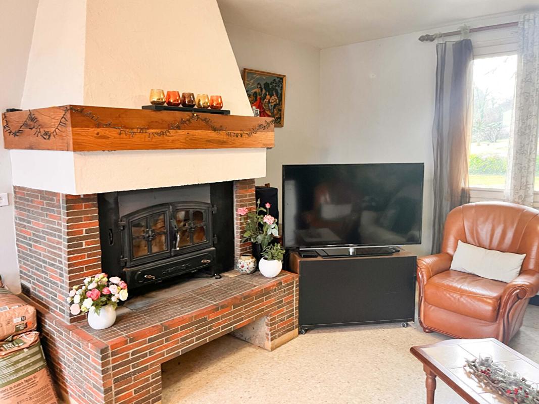 MASCLAT Maison lumineuse 110m² avec potentiel d'agrandissement, 195 000, jardin arboré de près de 7000m², 5 pièces, 2 chambres- 46350 Masclat 6