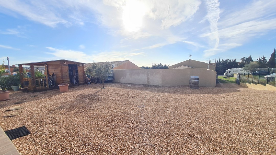 LAURENS Villa type 4 de plain pied, 93m² habitables avec garage/piscine sur 744 m² de terrain 9