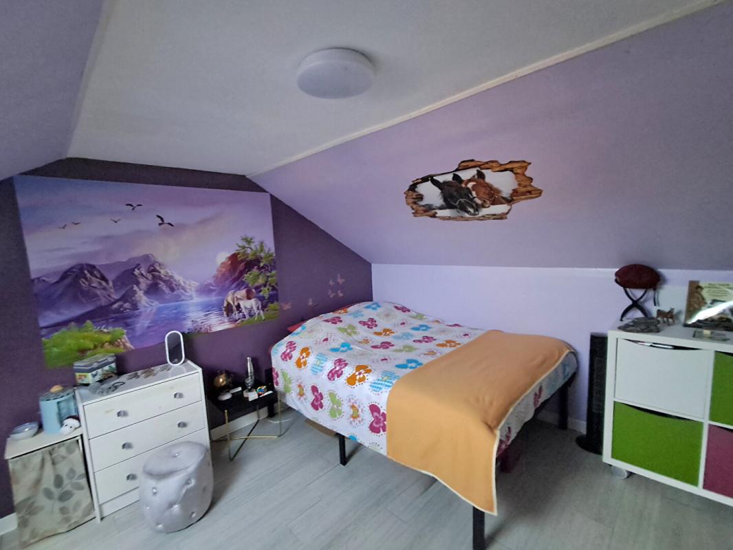 L'EPINE PAVILLON FAMILIAL  6 PIECES 11