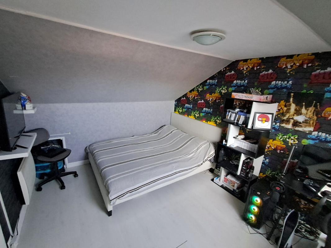 L'EPINE PAVILLON FAMILIAL  6 PIECES 9