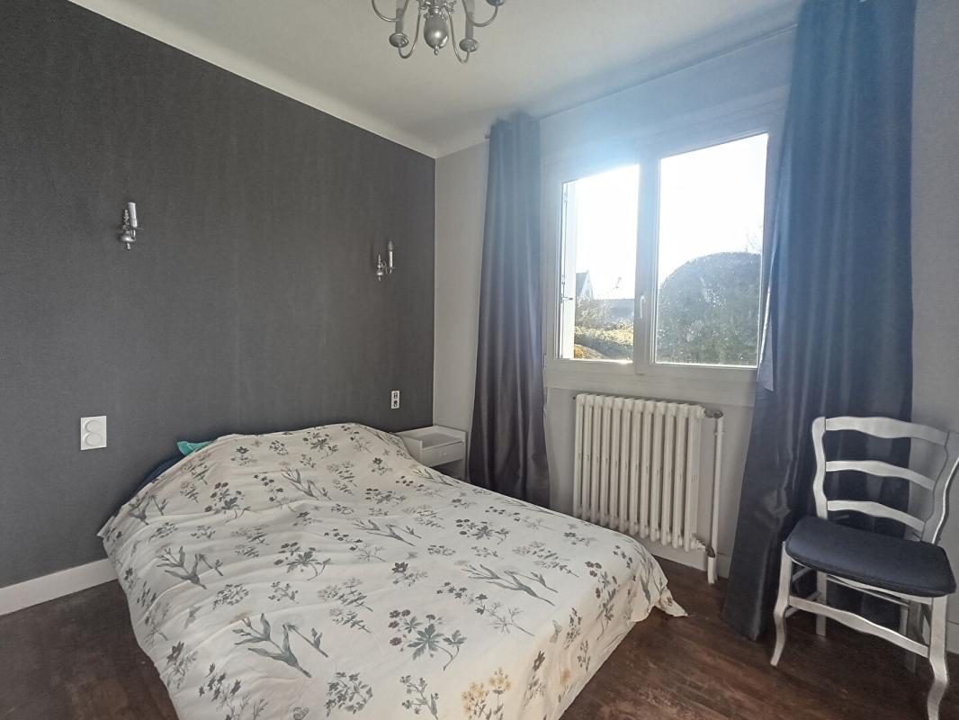 PONTIVY Maison Pontivy en centre-ville 7 pièces 7