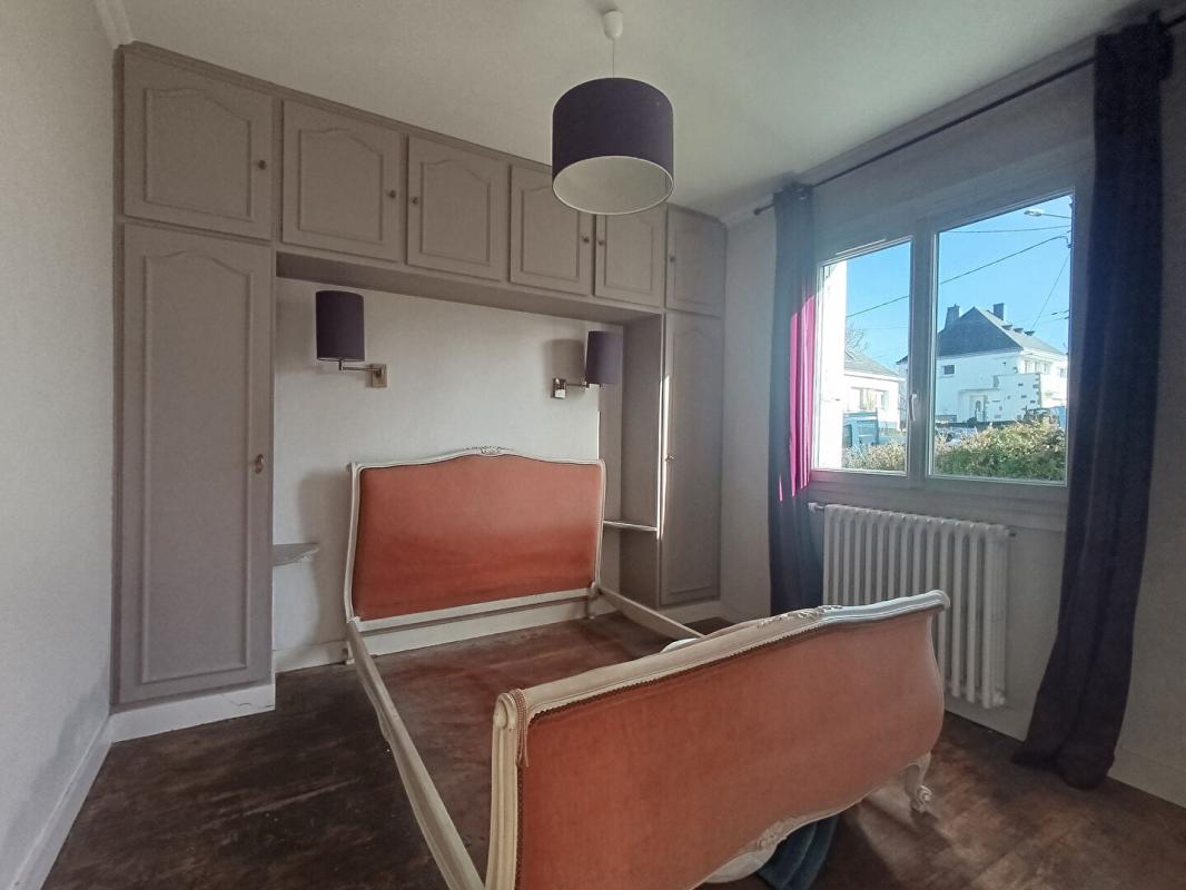 PONTIVY Maison Pontivy en centre-ville 7 pièces 8