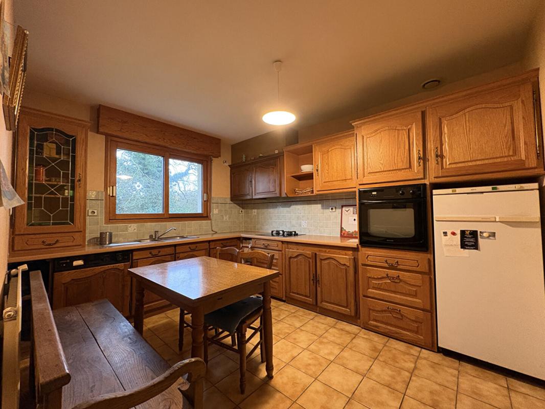 RIEC-SUR-BELON A vendre RIEC SUR BELON (29340) Maison 8 pièces 5 chambres 1 bureau 140 m2 6