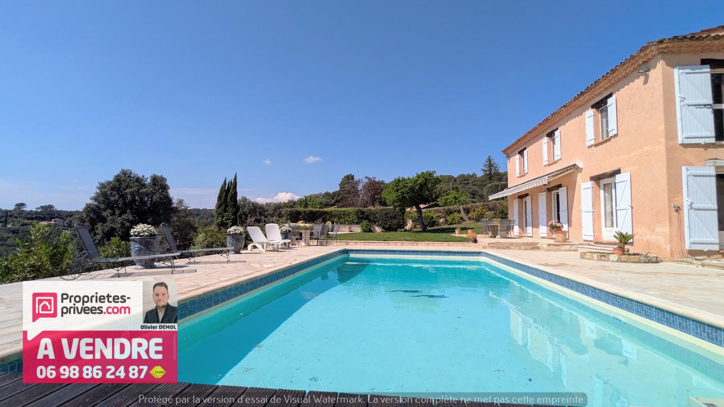 MONTAUROUX PROPRIETE UNIQUE AVEC VUE EXCEPTIONNELLE 6