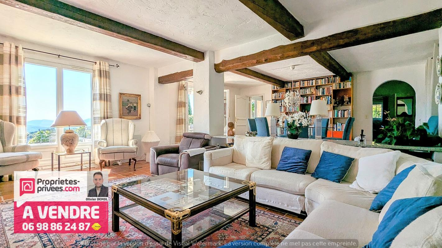 MONTAUROUX PROPRIETE UNIQUE AVEC VUE EXCEPTIONNELLE 8