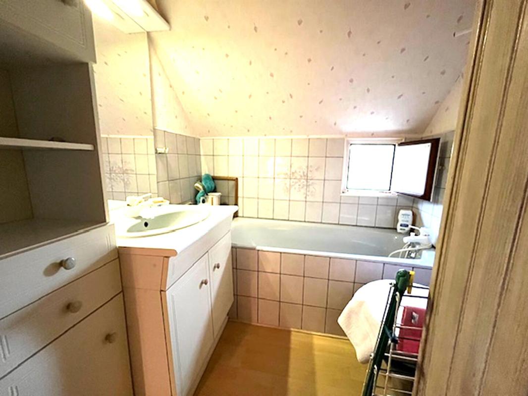 LA FEUILLIE Longère Normande 7 pièces 106 m2 sur 6600M2 14