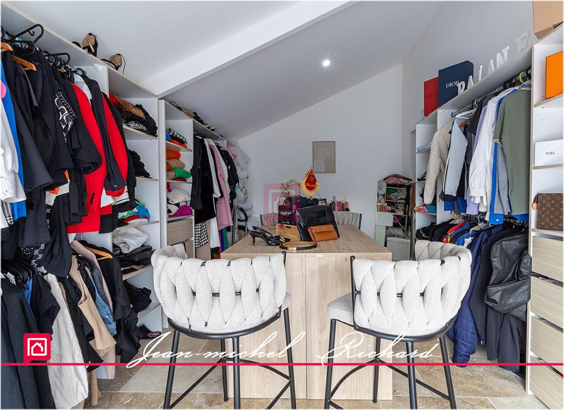 LA VERNELLE Maison La Vernelle 4 pièce(s) 117 m2 9