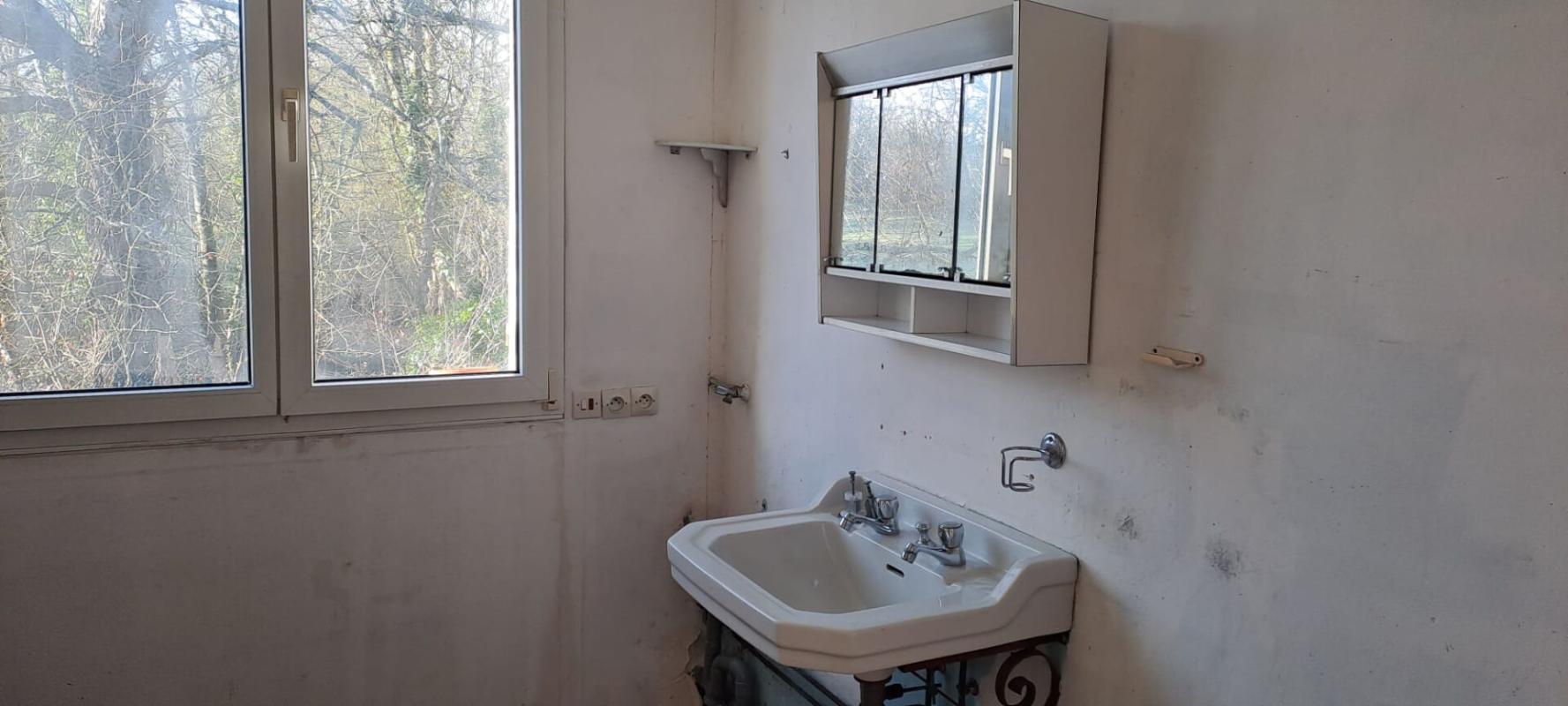 SAINT-GERMAIN-DU-CORBEIS Maison  5 pièce(s) 85 m2 St Germain du Corbéis 10