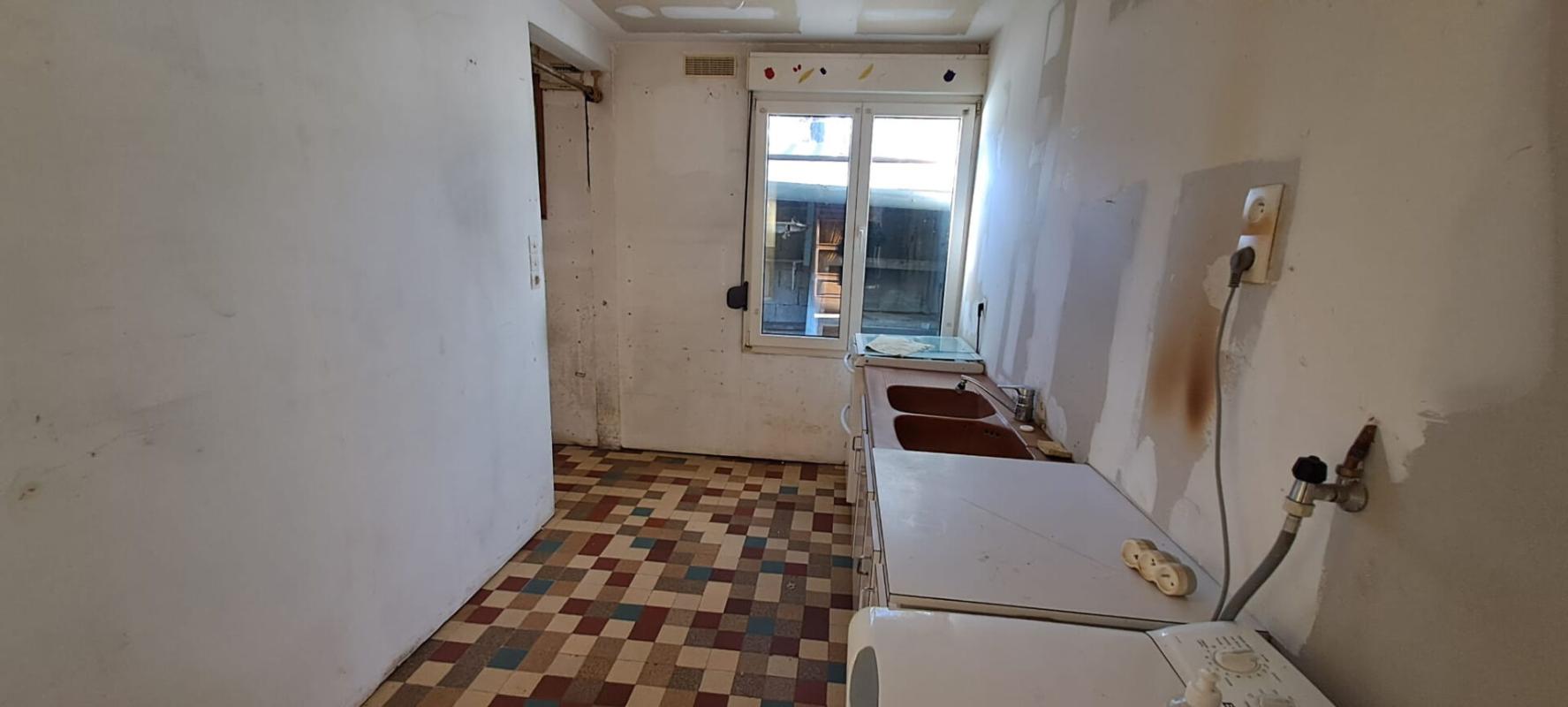 SAINT-GERMAIN-DU-CORBEIS Maison  5 pièce(s) 85 m2 St Germain du Corbéis 6