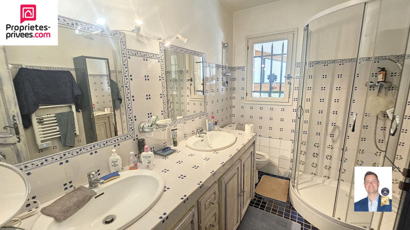 SAINT-VALLIER-DE-THIEY Villa 5 PIECES 122 m2 PISCINE ET TERRAIN PAYSAGER DE 2000 M2 13