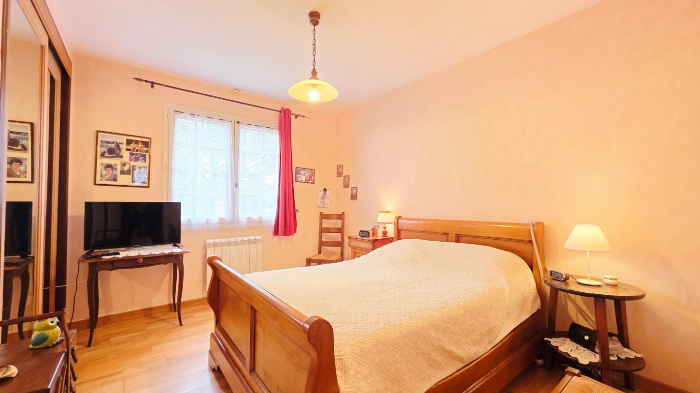 MARMAGNE MARMAGNE MASION DE PLAIN PIED 4 PIECES 3 CHAMBRES JARDIN 12