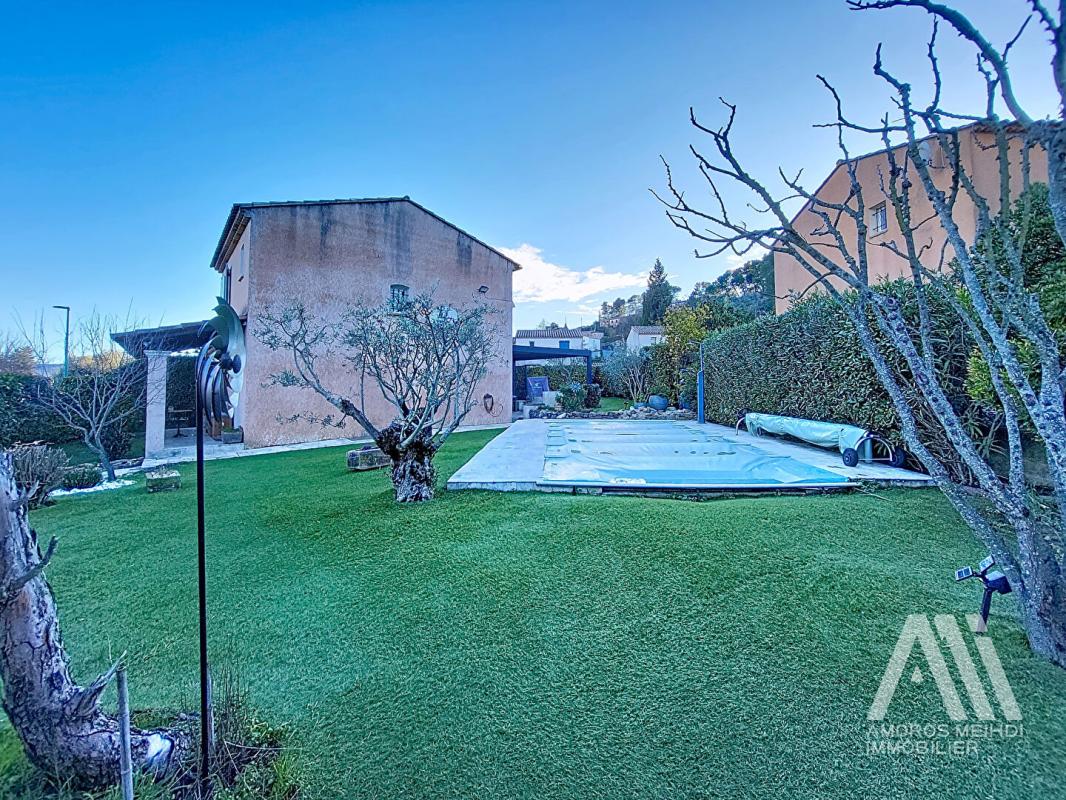 CARNOULES Maison Carnoules 5 pièce(s) 110 m2 16