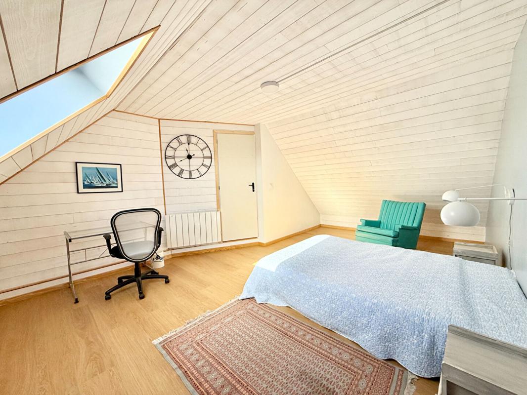 SAINT-GATIEN-DES-BOIS Maison 3 chambres en bois 13