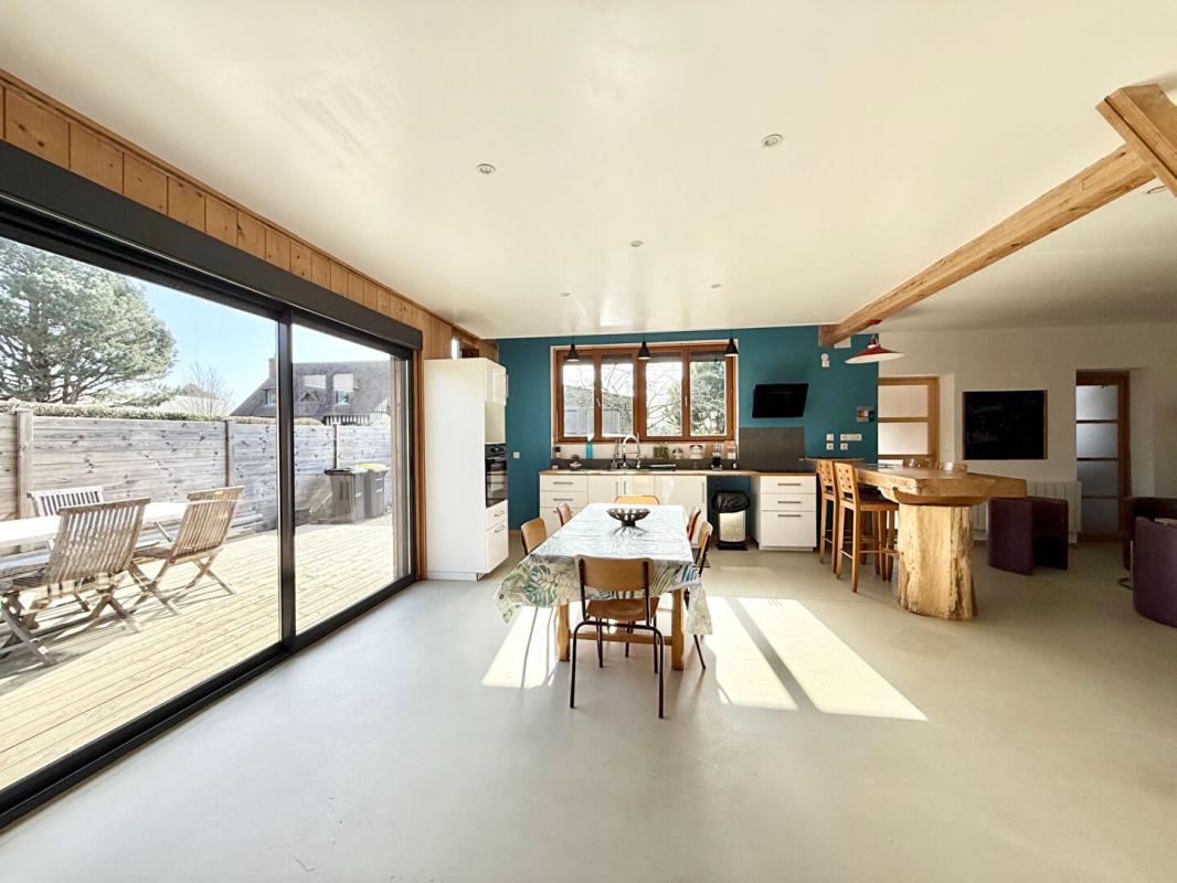 SAINT-GATIEN-DES-BOIS Maison 3 chambres en bois 9