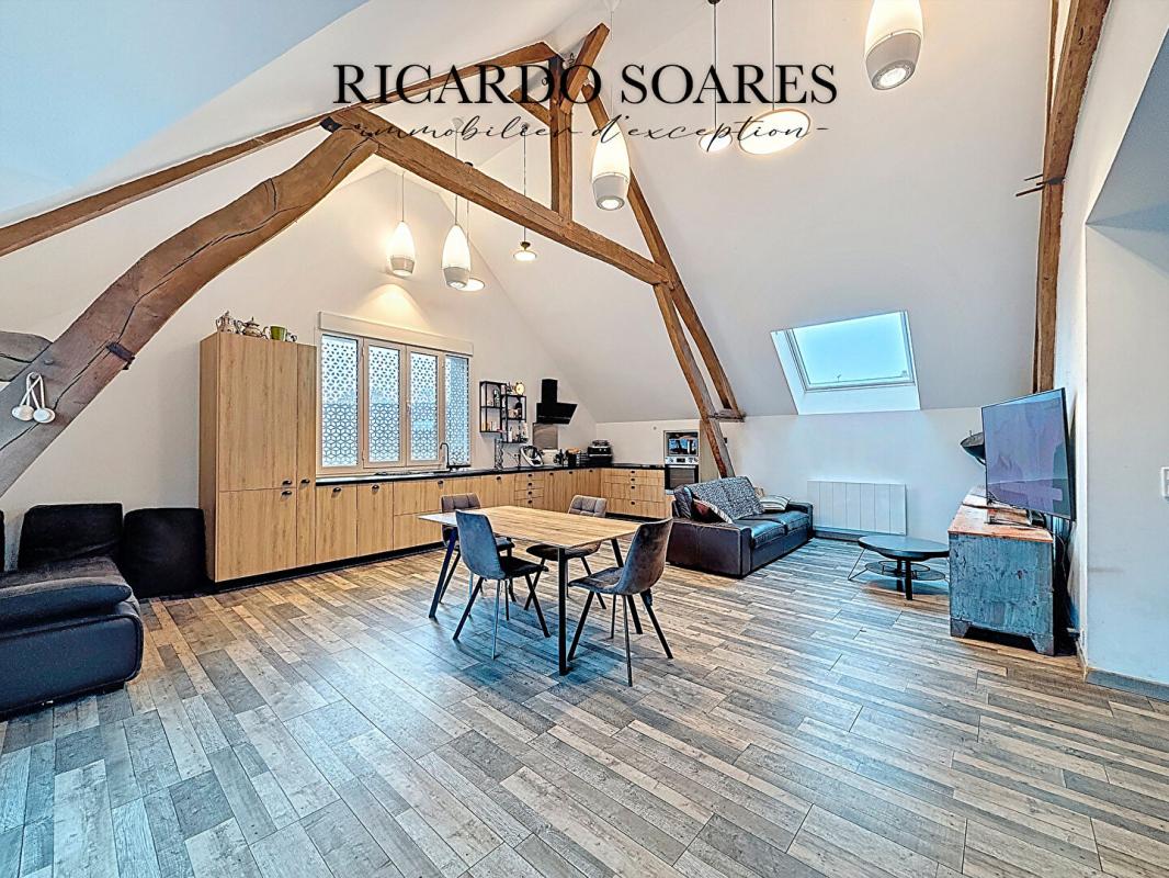 ESTREES-SAINT-DENIS 60190 ESTREES-SAINT-DENIS - ENSEMBLE IMMOBILIER (Rentabilité & potentiel) / APPARTEMENT 4 CHAMBRES / TERRAIN CONSTRUCTIBLE 2