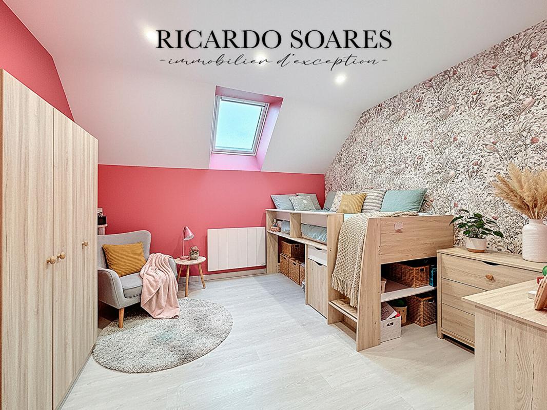 ESTREES-SAINT-DENIS 60190 ESTREES-SAINT-DENIS - ENSEMBLE IMMOBILIER (Rentabilité & potentiel) / APPARTEMENT 4 CHAMBRES / TERRAIN CONSTRUCTIBLE 7