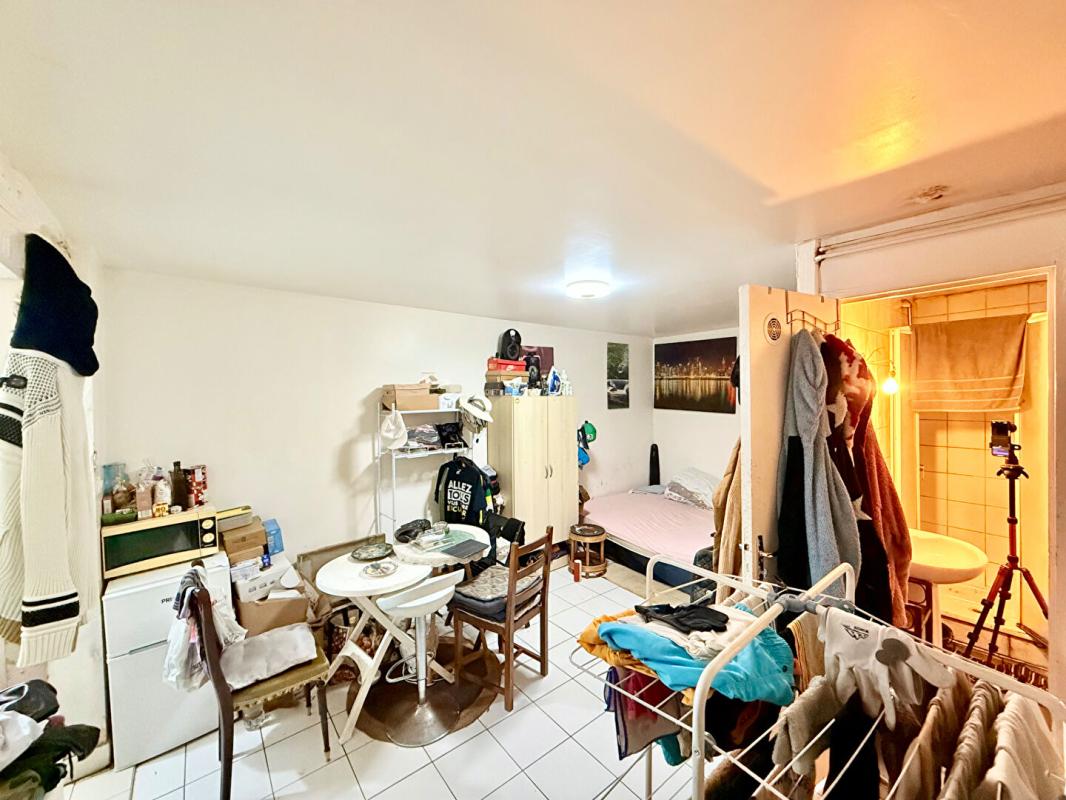 JOIGNY Immeuble de rapport. Centre-ville de Joigny 5 pièce(s) 105 m2 2