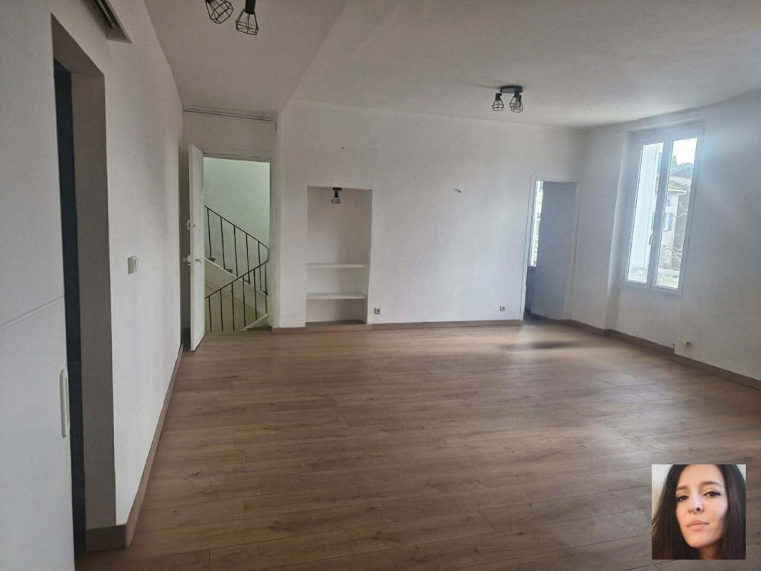 VIDAUBAN Appartement Vidauban 2 pièce(s) de 78m² entièrement rénové avec studio indépendant de 30m² 4
