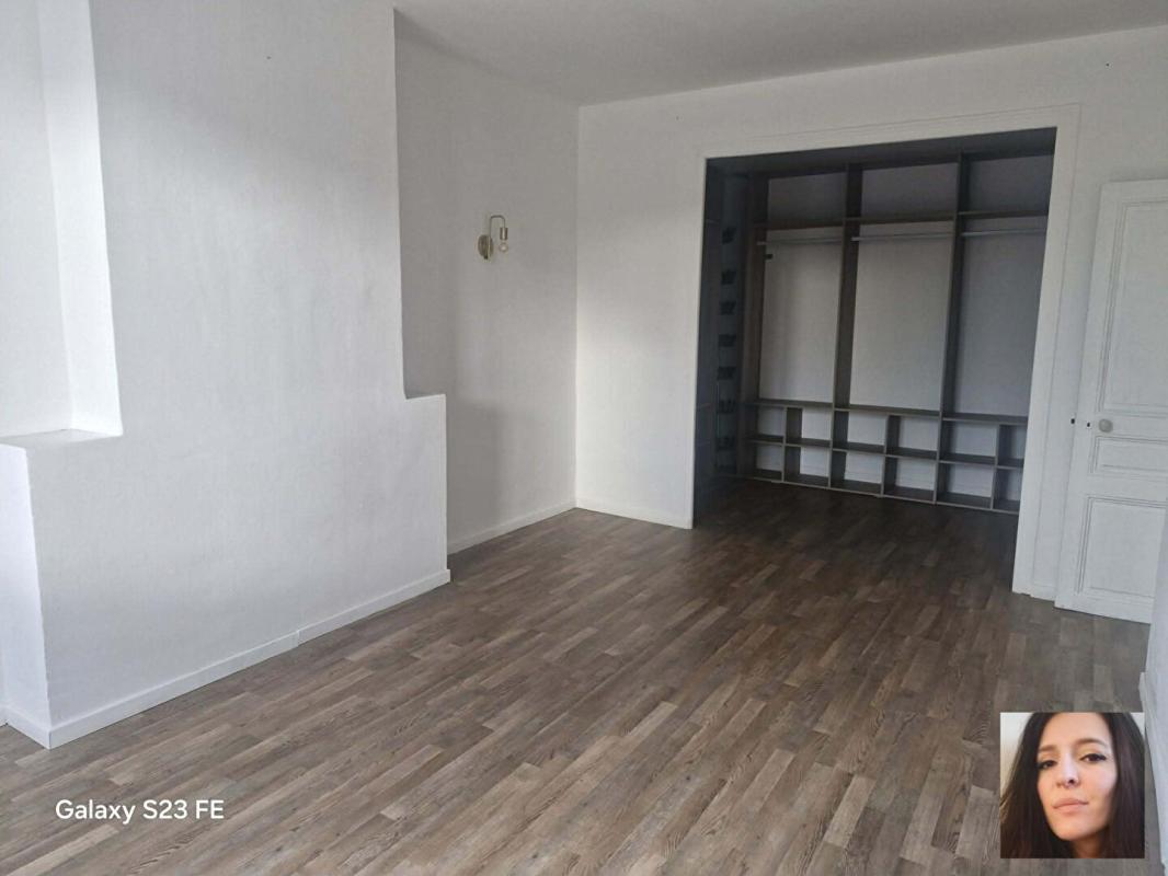 VIDAUBAN Appartement Vidauban 2 pièce(s) de 78m² entièrement rénové avec studio indépendant de 30m² 8