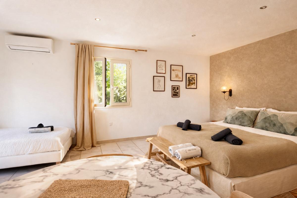 BONIFACIO Un domaine de vacances entre mer et maquis à Bonifacio 11