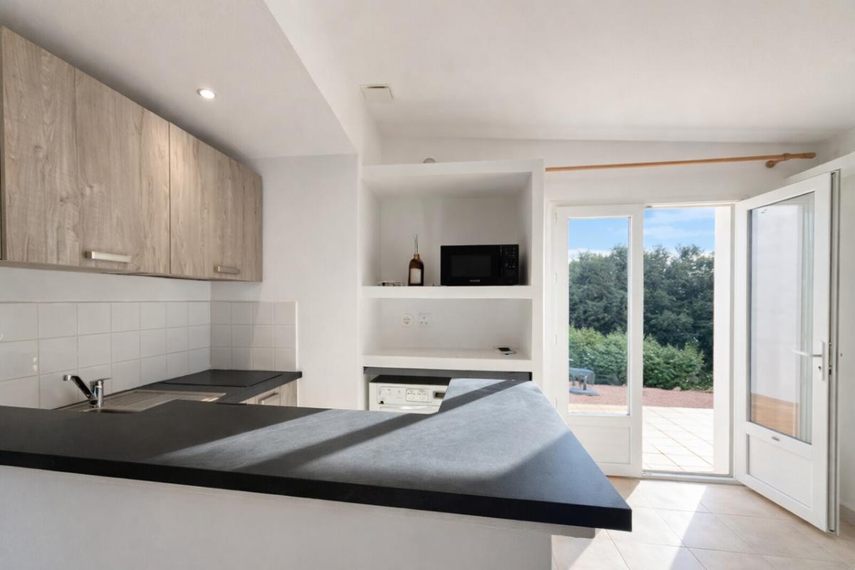 BONIFACIO Un domaine de vacances entre mer et maquis à Bonifacio 2