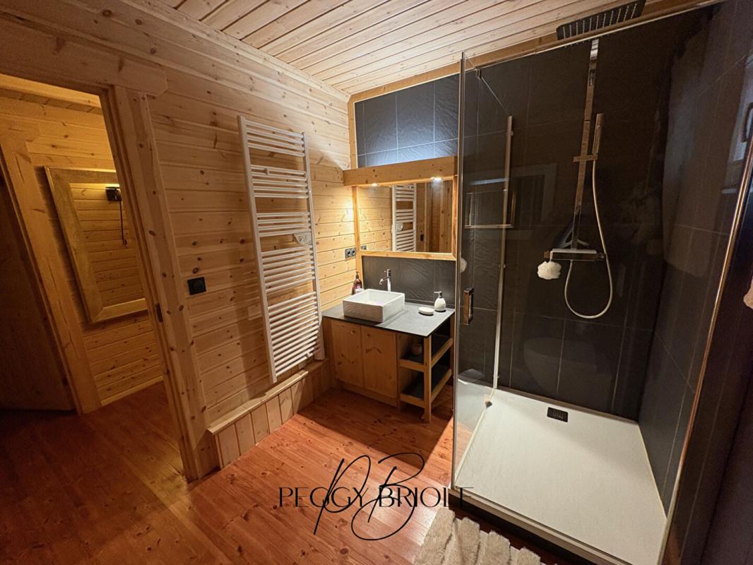 BOLQUERE Chalet de prestige tout bois sur Bolquères 11