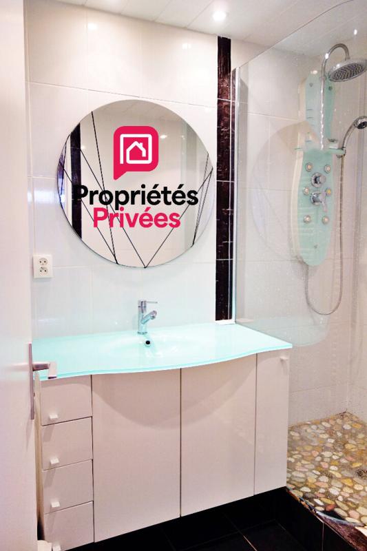 BORDEAUX Appartement Bordeaux 2 pièce(s) 50 m2 terrasse garage parking 12