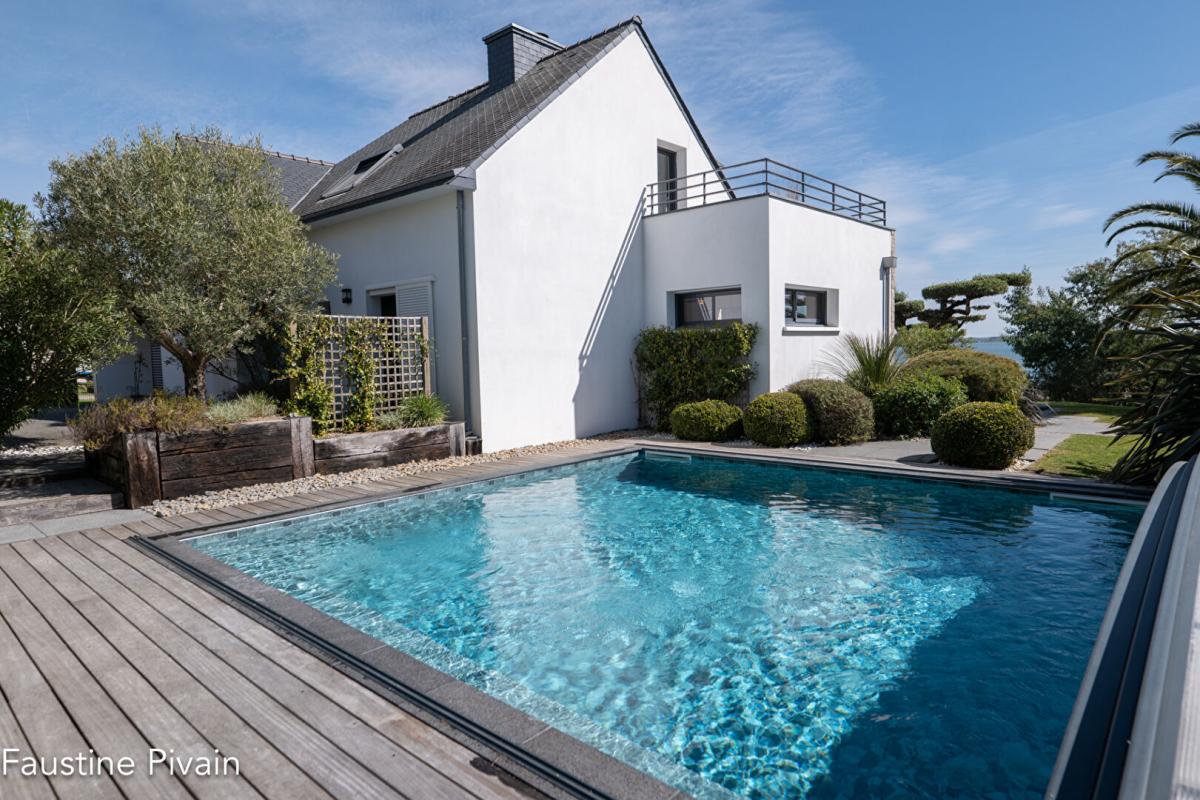 SARZEAU Belle propriété contemporaine vue golfe 8