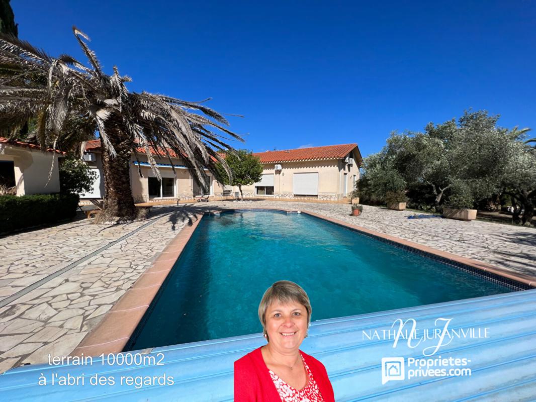 ARGELES-SUR-MER Argelès-sur-Mer, propriété d'e 254 m2 sur une parcelle de 11000m2 1