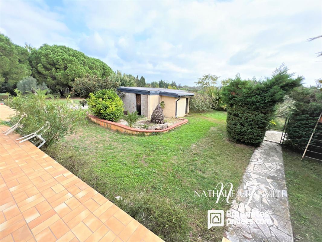 ARGELES-SUR-MER Argelès-sur-Mer, propriété d'e 254 m2 sur une parcelle de 11000m2 6