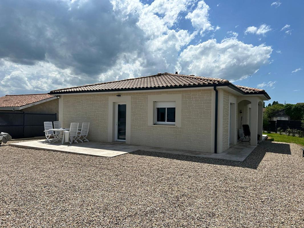 VIRSAC Maison Moderne 2021 -102 M2 - 4 PIECES - 3  CHAMBRES A VIRSAC 10