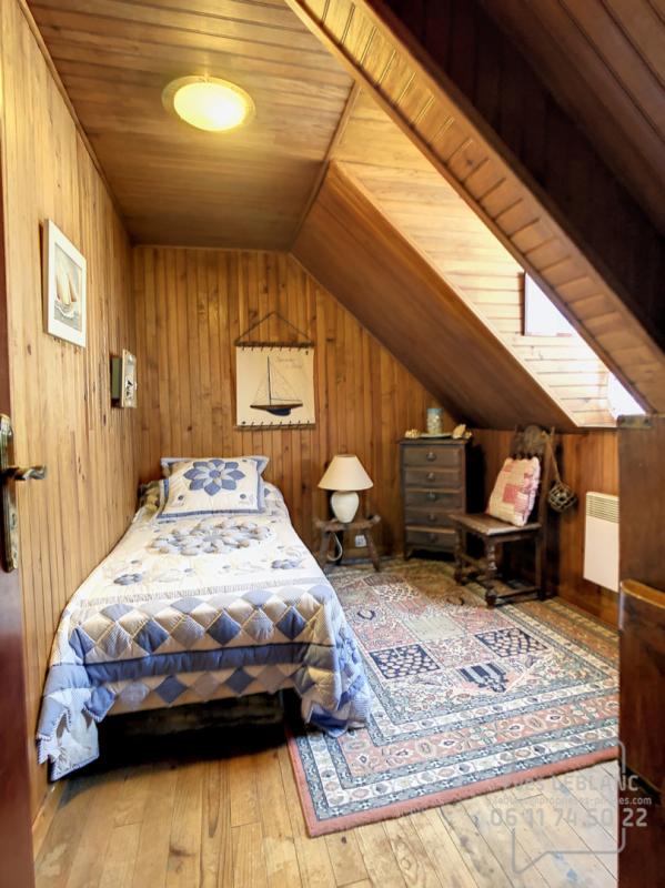 GROIX Maison Groix 6 pièce(s) 87 m2 16