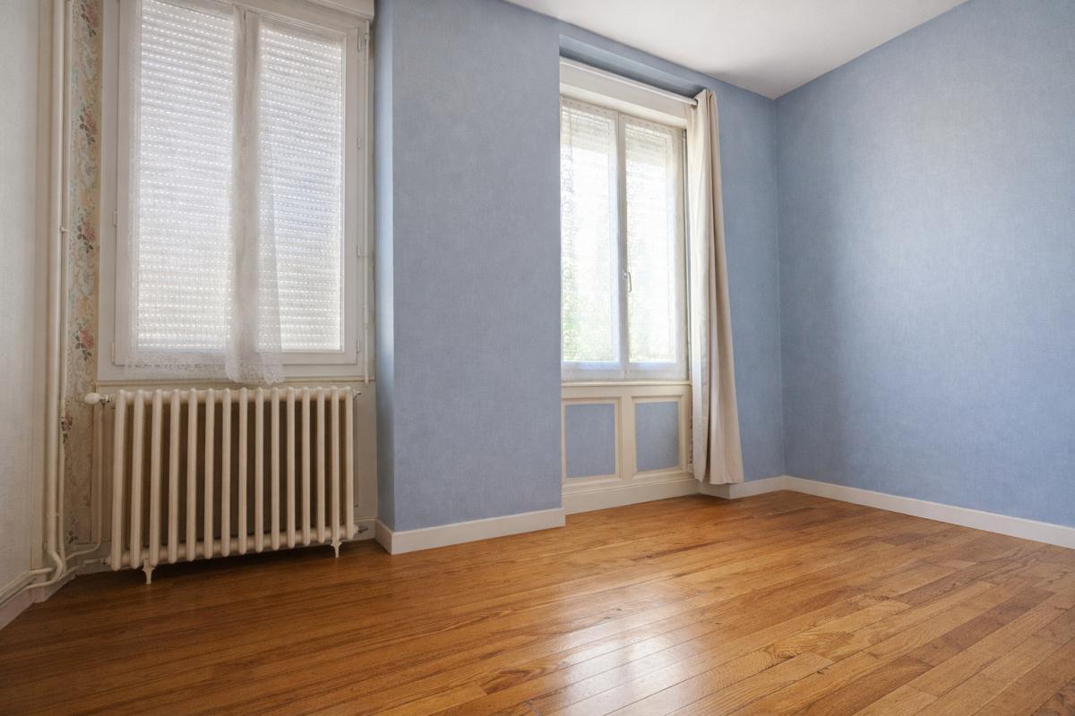 VERDELAIS Maison de caractère avec verrière - dépendances - fort potentiel ?124 m2 - 5 minutes de Langon 10