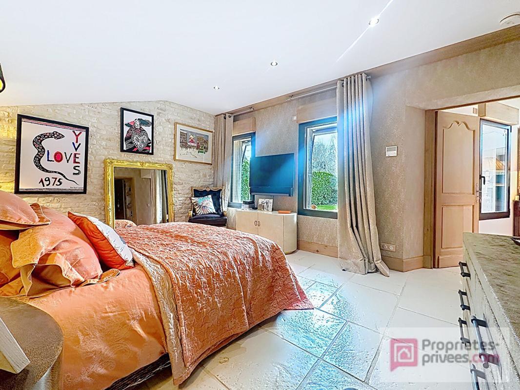 TOURGEVILLE Superbe maison Normande en colombages de 240 m² , aux portes de Deauville -très bon standing 12