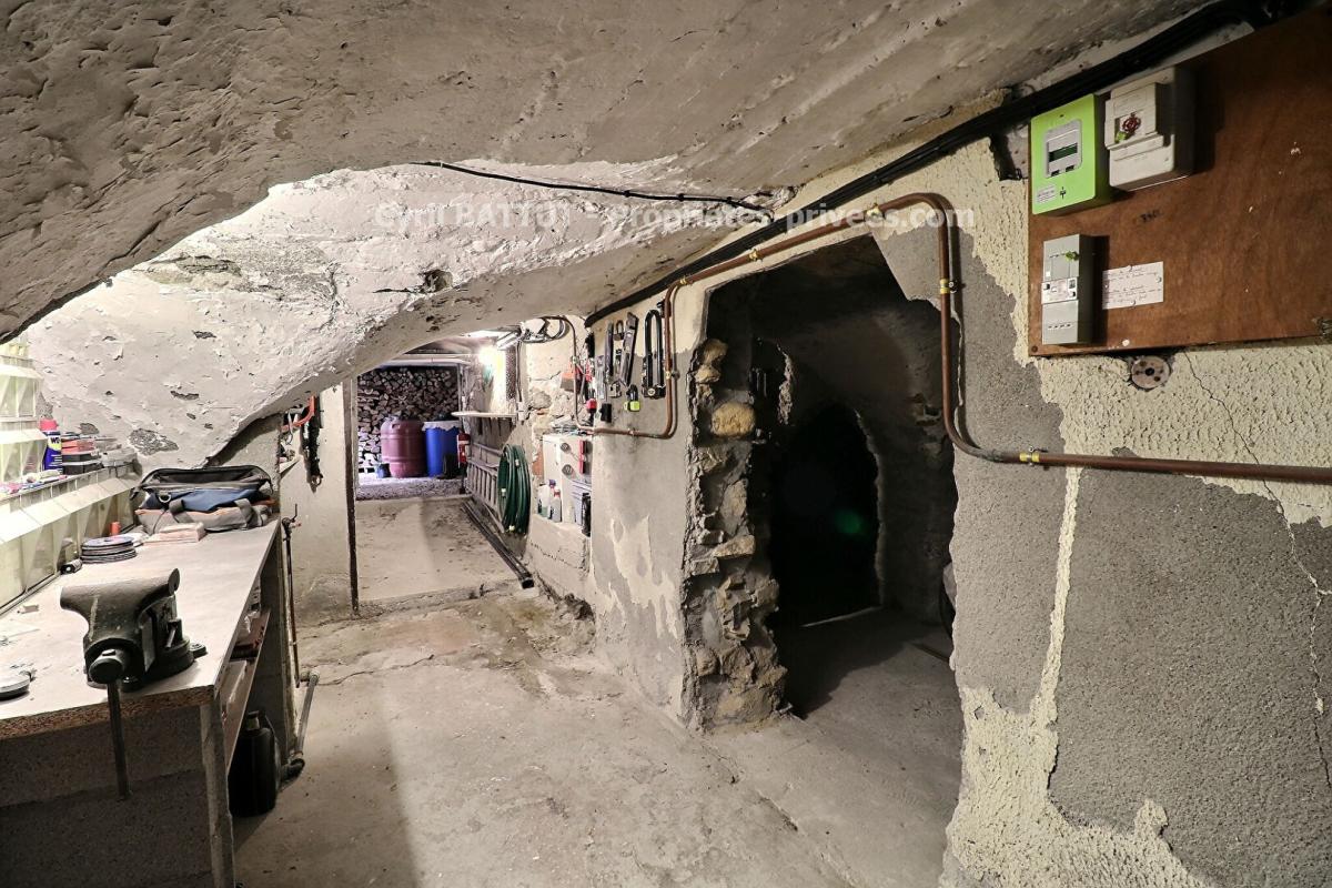 LEDIGNAN Maison de village rénovée avec terrain constructible - Lédignan 16