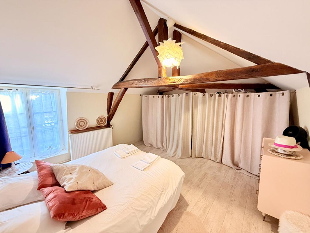 AUXERRE Appartement Auxerre 3 pièces 75 m² (50 m² carrez) Hyper-centre 6