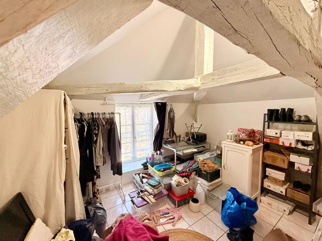 AUXERRE Appartement Auxerre 3 pièces 75 m² (50 m² carrez) Hyper-centre 9