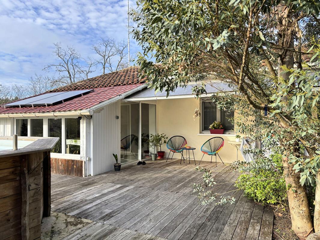 ANDERNOS-LES-BAINS Maison Andernos Les Bains 5 pièce(s) 84 m2 - Grand terrain - secteur boisé 1