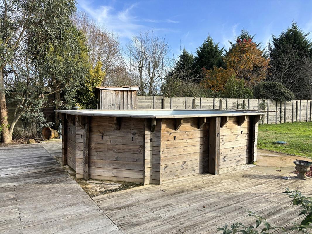 ANDERNOS-LES-BAINS Maison Andernos Les Bains 5 pièce(s) 84 m2 - Grand terrain - secteur boisé 13