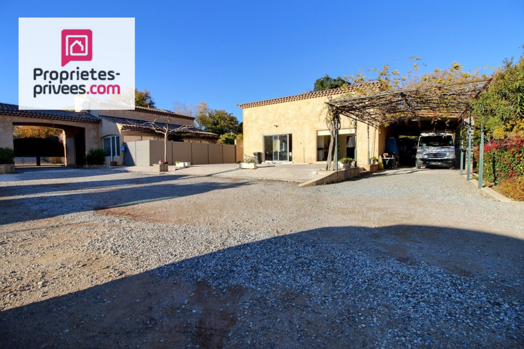 FREJUS Puget sur Argens 83480- Ensemble immobilier de 3 villas sur terrain de 5400m² 7