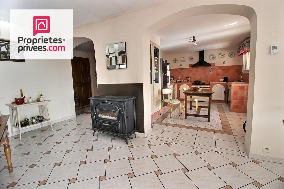 LORGUES Villa Lorgues 5 pièces 142 m2 sur 10 200 m² 6