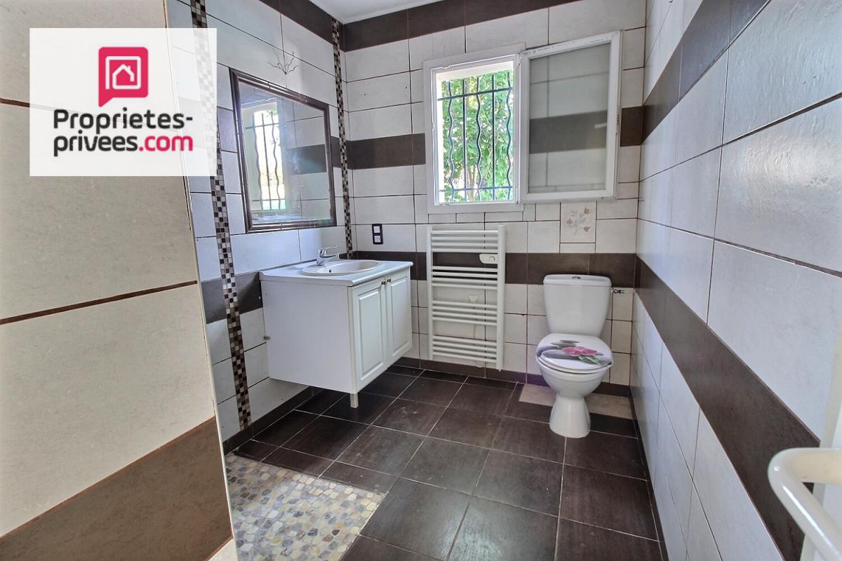 LORGUES Villa Lorgues 5 pièces 120 m2 10