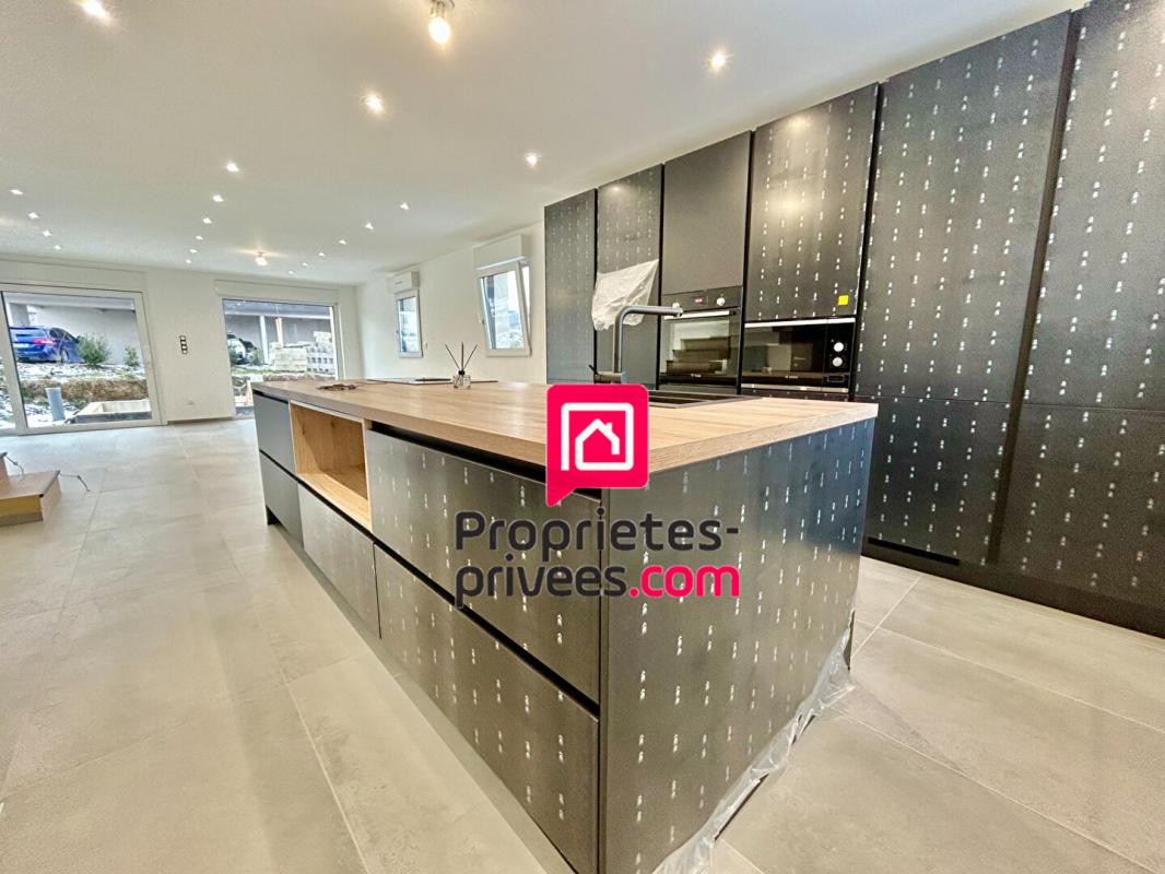 BARR EXCLUSIVITÉ Maison contemporaine neuve avec piscine à Barr 5