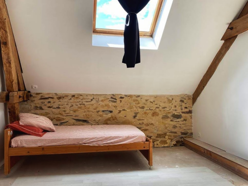 EXCIDEUIL Maison en pierre avec piscine à Excideuil 5 pièce(s) 180 m2 7