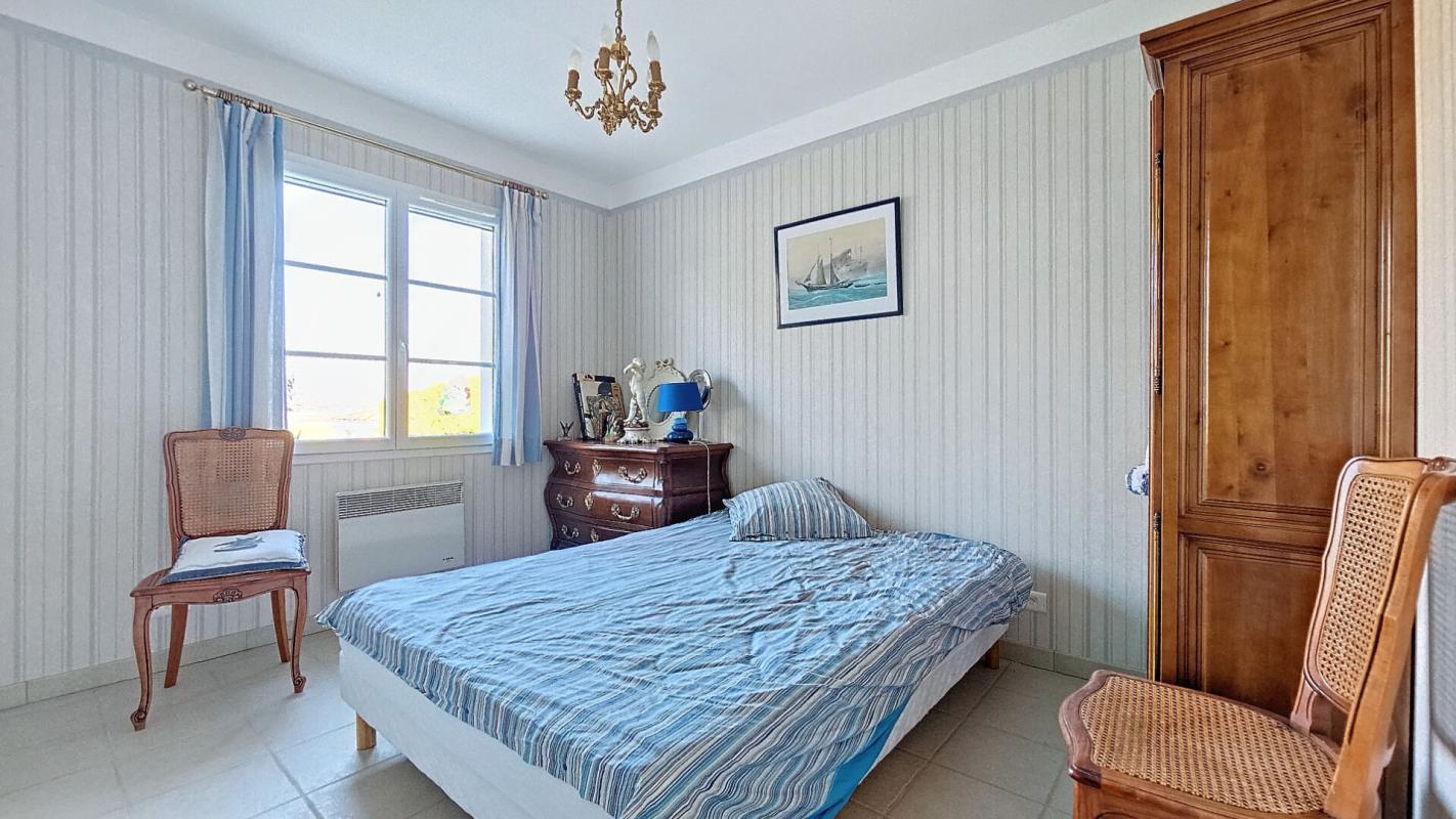 ETAULES Maison Etaules 6 pièce(s) 133 m2 12